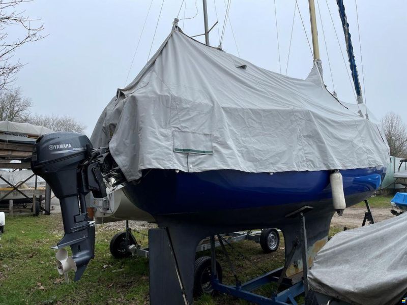Hallberg-Rassy 24