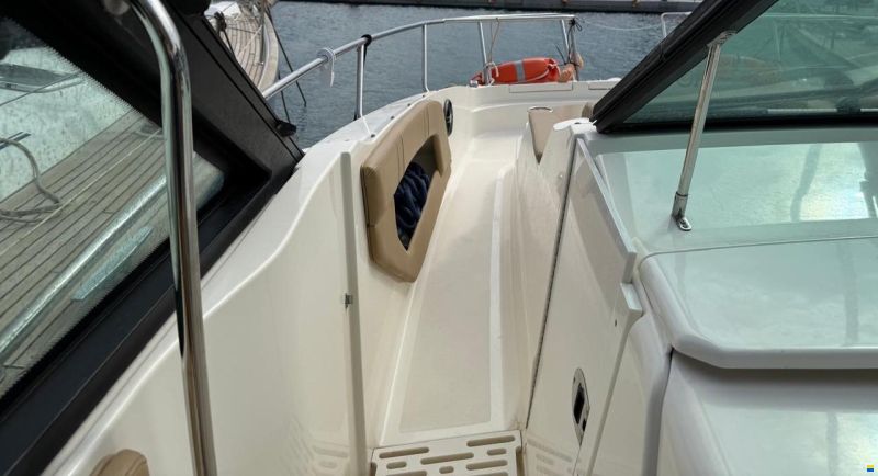 Sea Ray 320 Sundancer