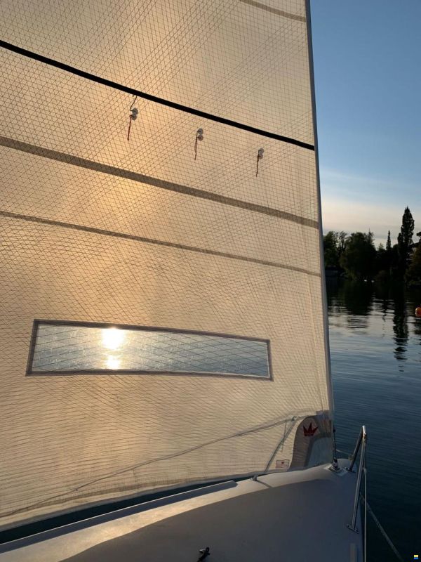 Maxi Dolphin Dolphin 81