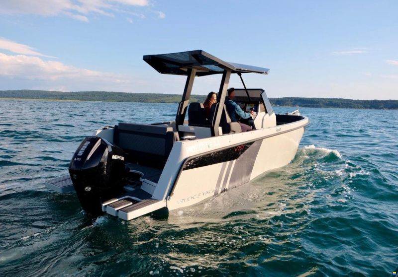 Veloce Yachts V750