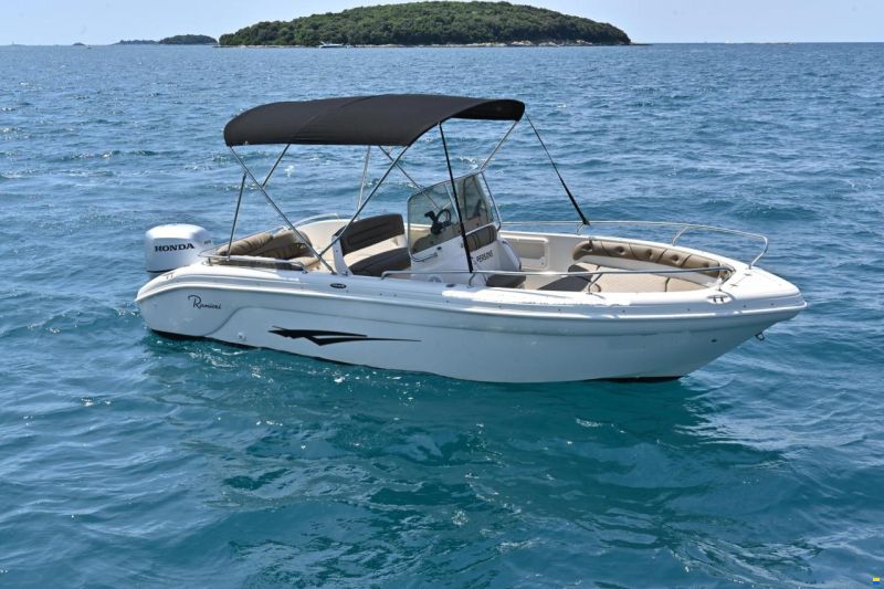 Ranieri Voyager 24