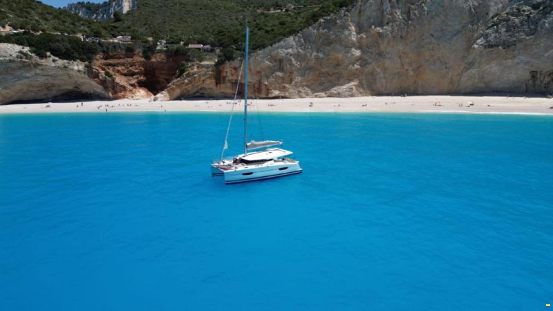 Fountaine Pajot Lucia 40