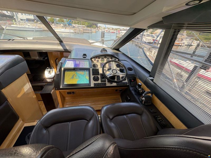 Princess V52