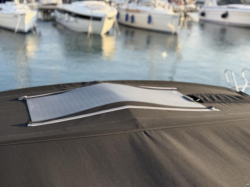 Quicksilver 875 Sundeck