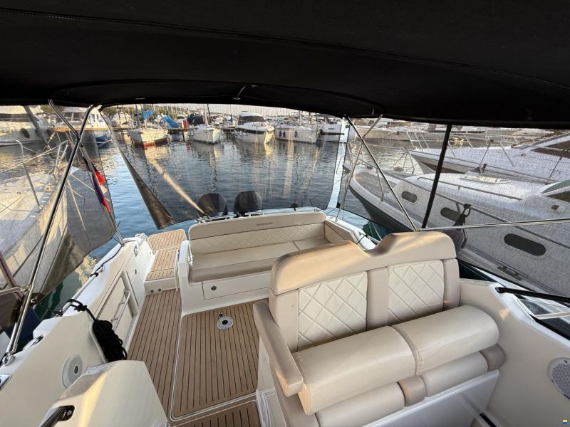Quicksilver 875 Sundeck