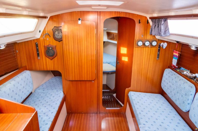 Dufour 2800 cs