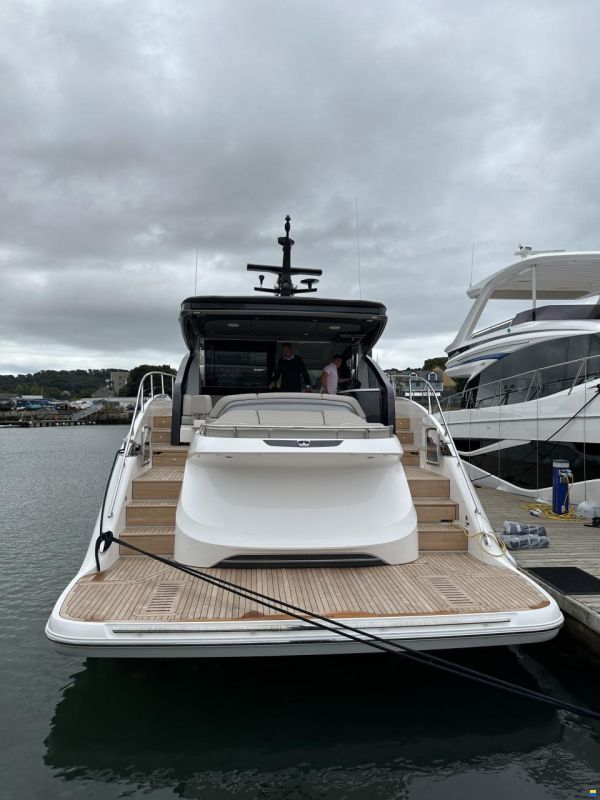 Princess V55