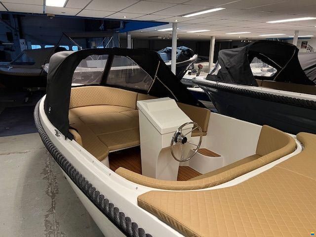 Waterdream 600 tender