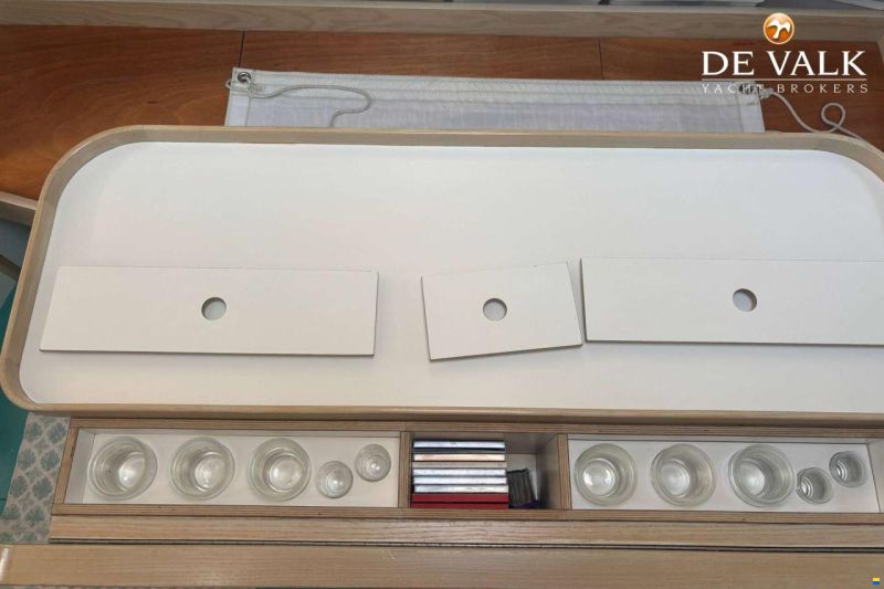 Hutting Yachts 40