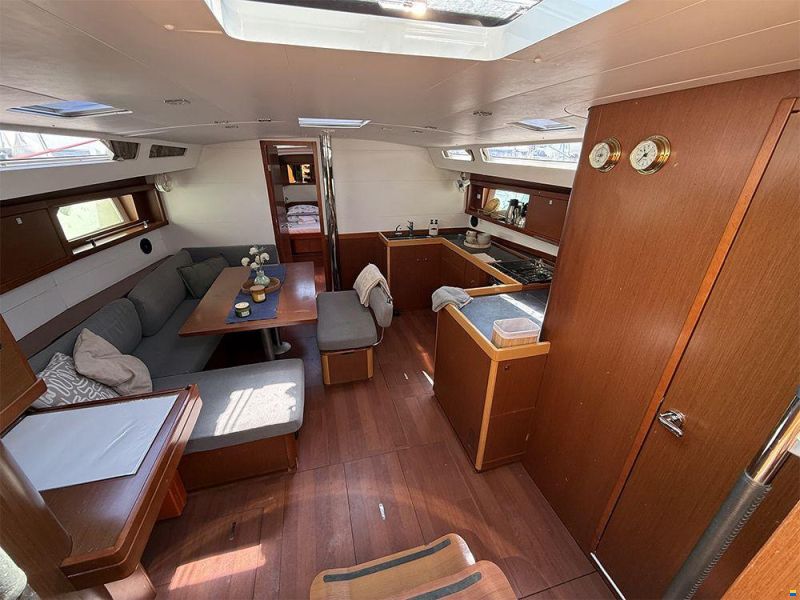 Beneteau Oceanis 48