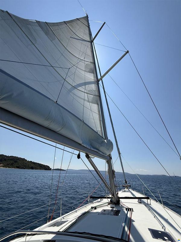 Beneteau Oceanis 48