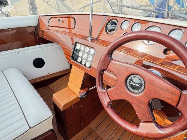 Boesch 710 Costa Brava