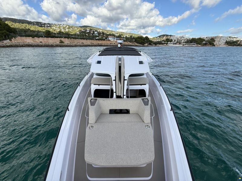 Axopar 45 Cross Cabin - Aft Cabin