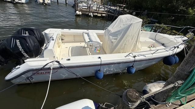 Boston Whaler Outrage 26