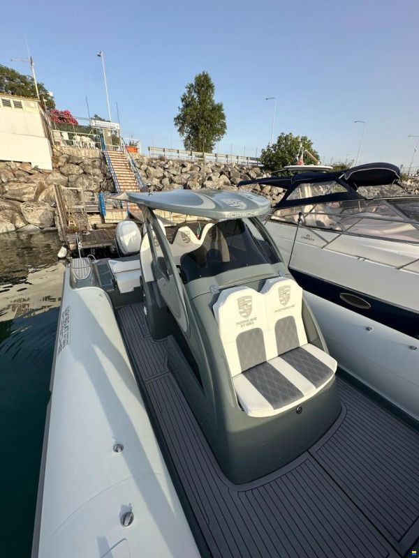 Doviboat Porsche Hurricane GT10RS