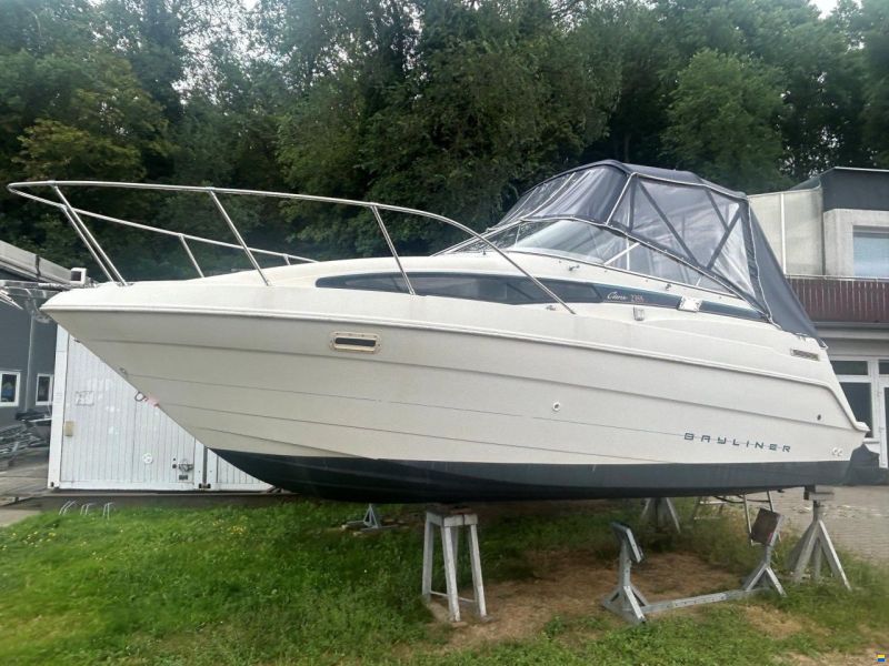 Bayliner 2355 CIERA
