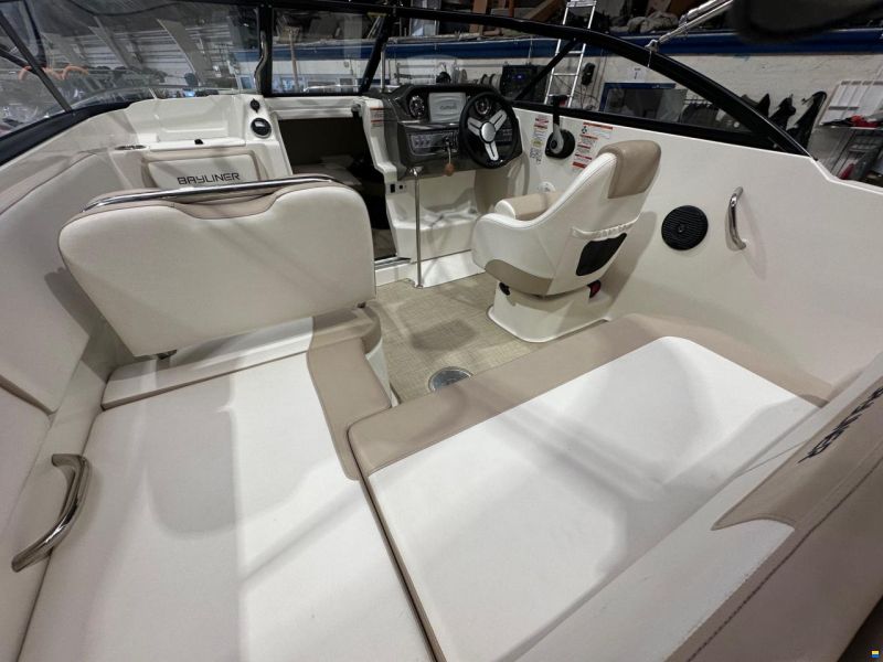 Bayliner VR5 Cuddy – Mercury 150 hk – 20