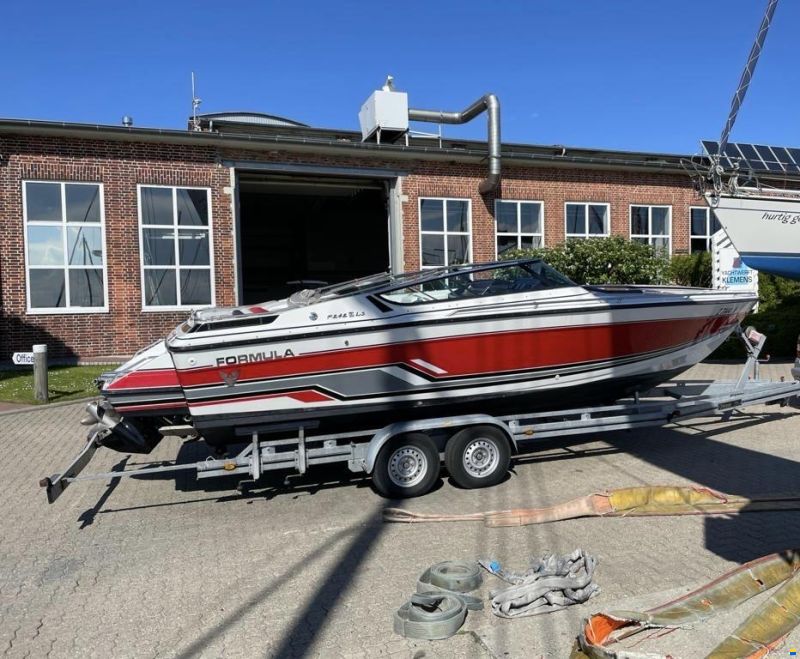 Formula 242 LS