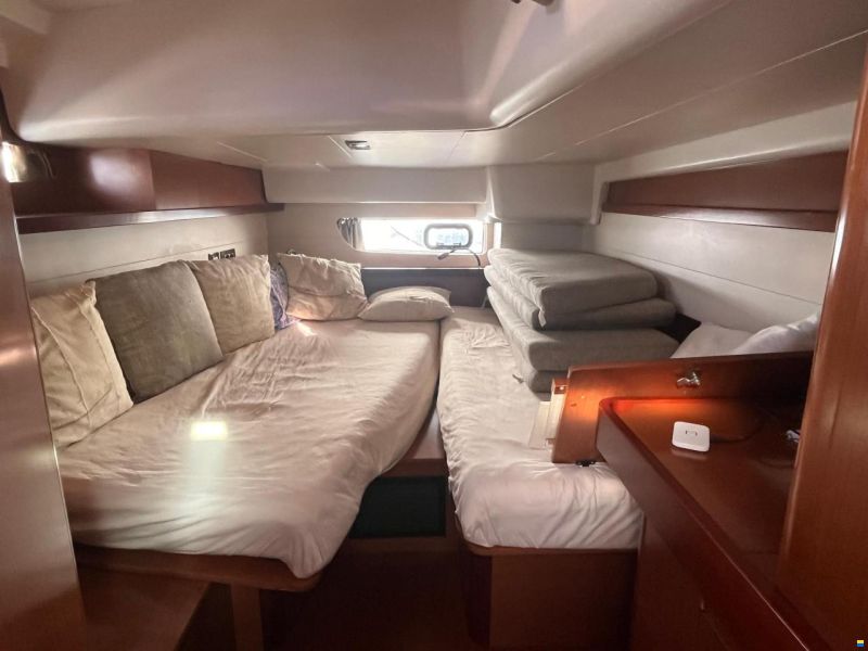 Beneteau Oceanis 58