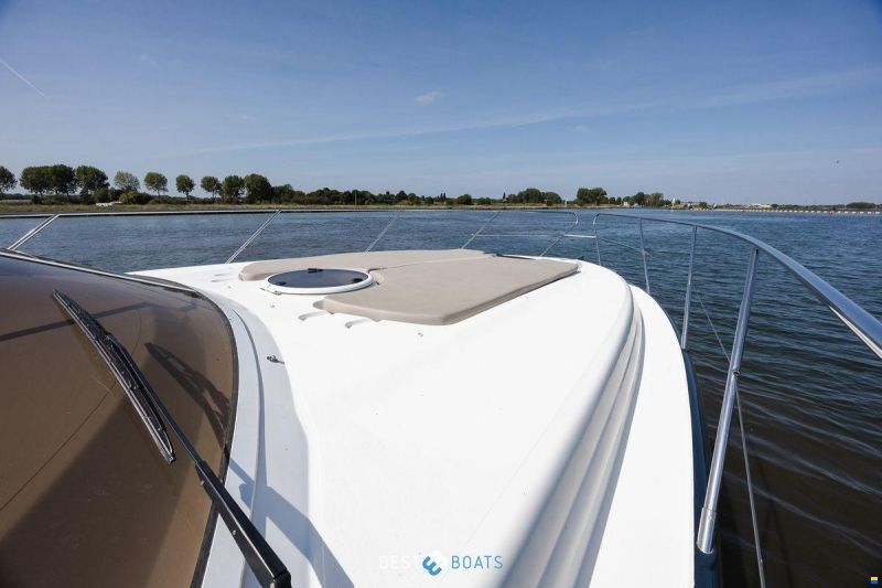 Princess V42