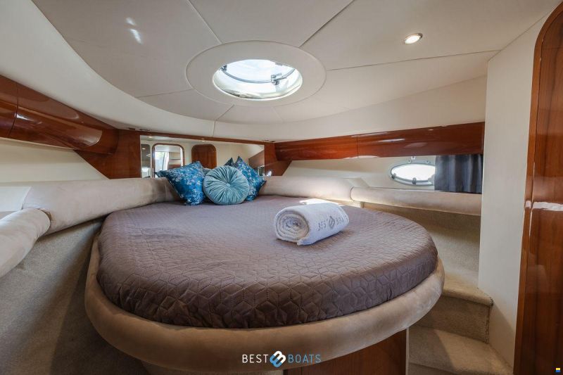 Princess V42