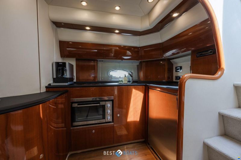 Princess V42