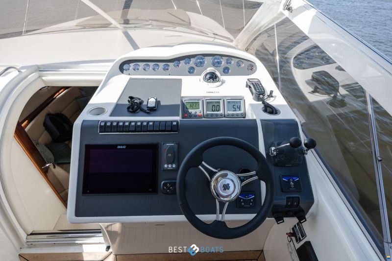 Princess V42