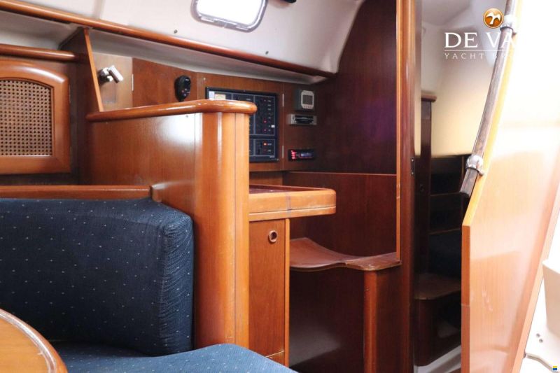 Beneteau Oceanis 411 Electric