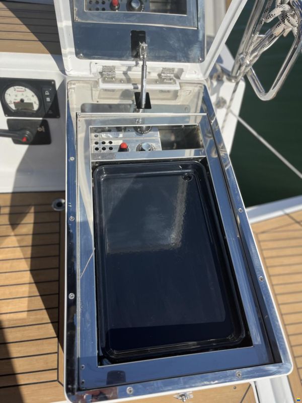 Hanse 458