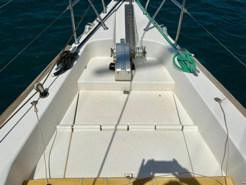 Dufour Atoll 43