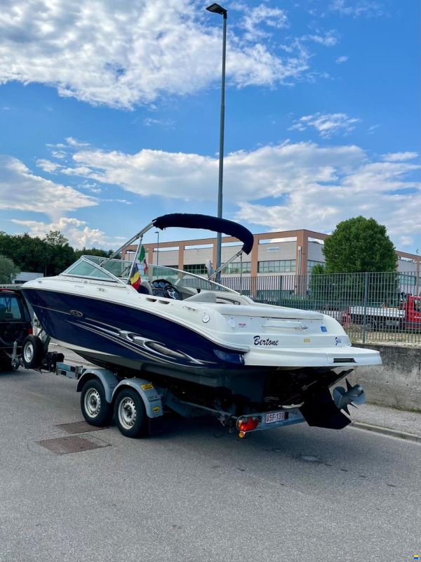 Sea Ray 220 Sunsporter SSE