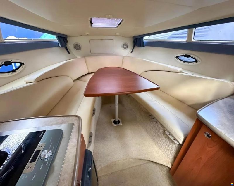 Bayliner 265 Cabin Cruiser