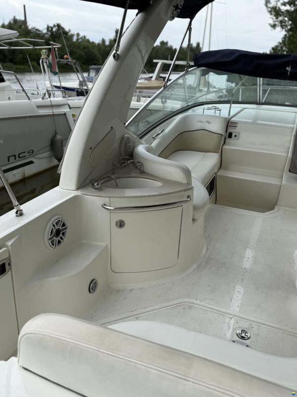 Sea Ray Sundancer 275