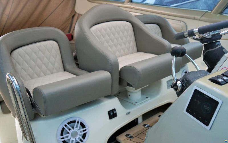 Cranchi Mediterranee 47 HT