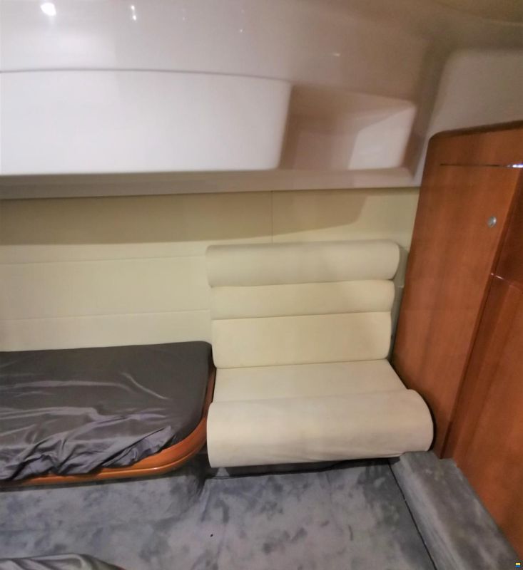 Cranchi Mediterranee 47 HT