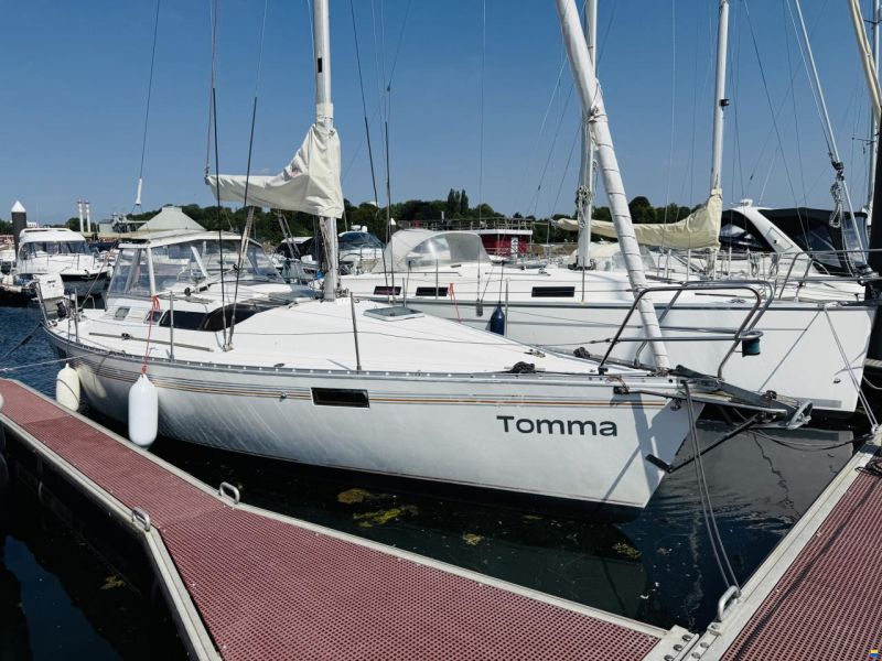 Beneteau Oceanis 320