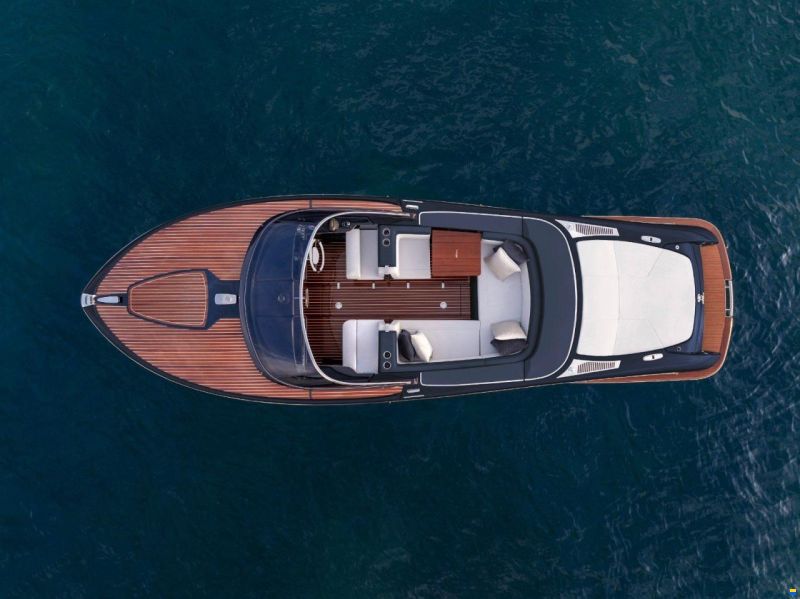 Riva ISEO 27 SUPER NR 84