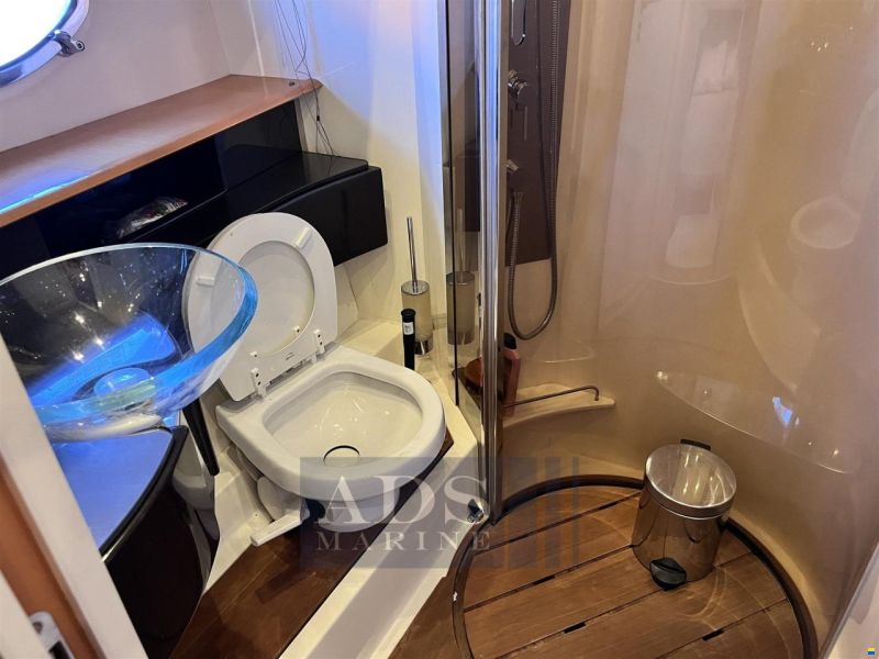 Atlantis 50