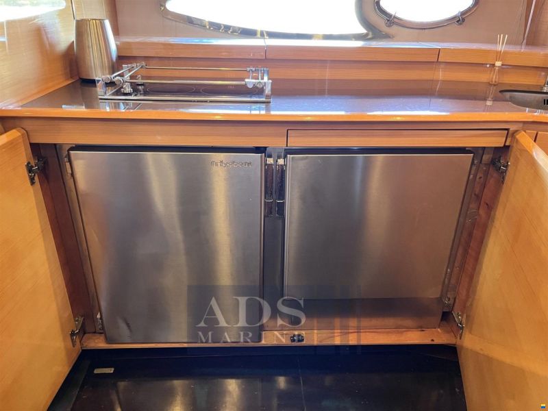 Atlantis 50