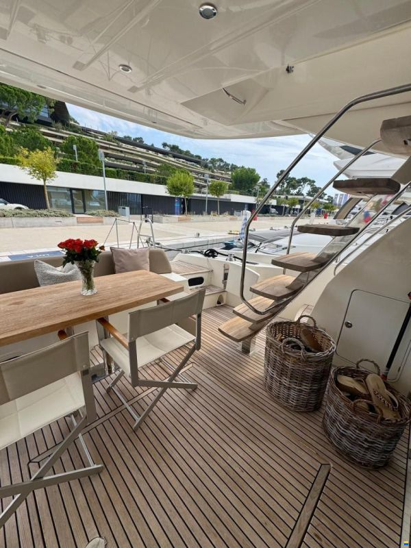 Prestige 60 Fly