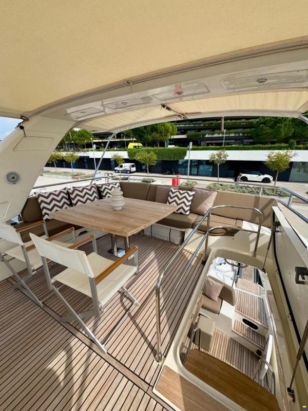 Prestige 60 Fly