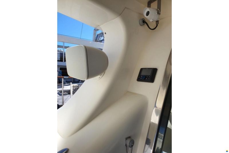 Azimut 68 Plus