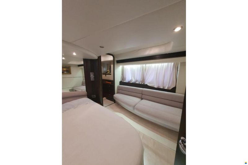Azimut 68 Plus