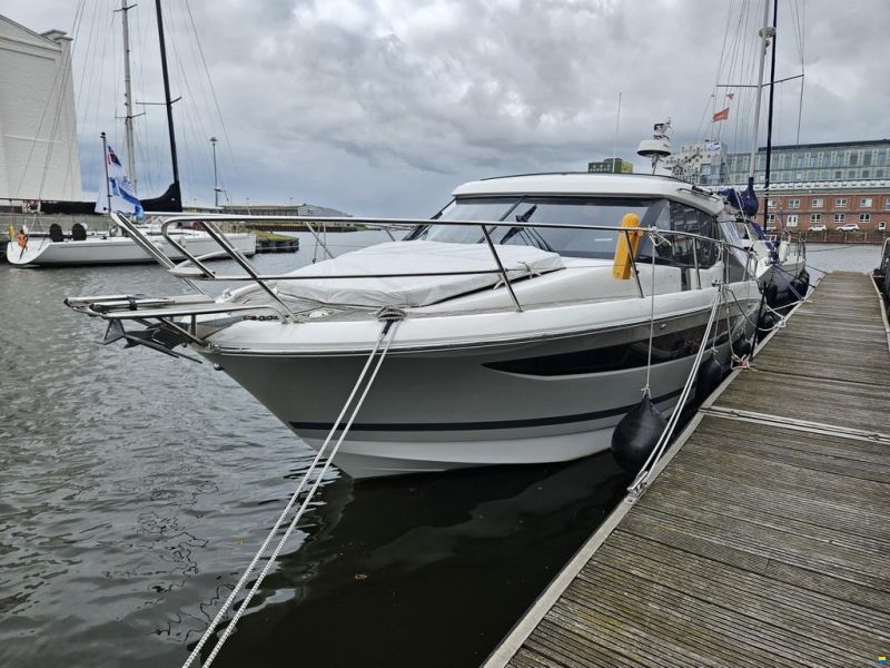Jeanneau NC 11