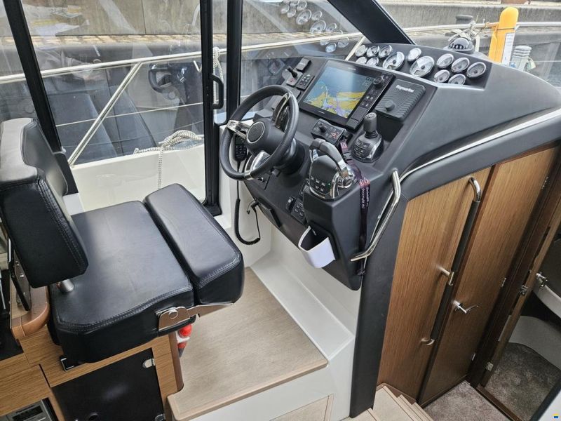 Jeanneau NC 11