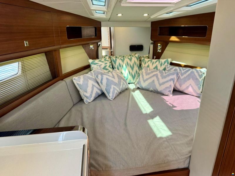 Windy 37 Shamal