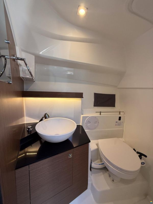 Jeanneau Cap Camarat WA 9.0