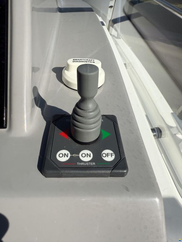 Jeanneau Cap Camarat WA 9.0