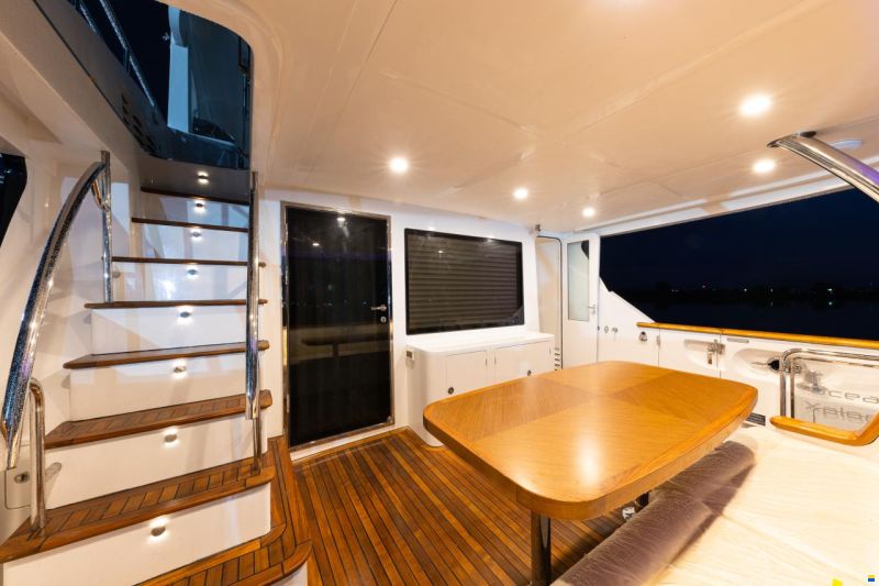Selene 62 Explorer