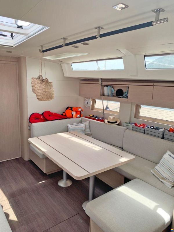 Beneteau Oceanis 51.1